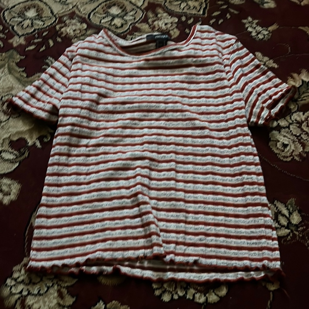 Striped crop tee from forever 21 in a size M. Has never been worn and super cute